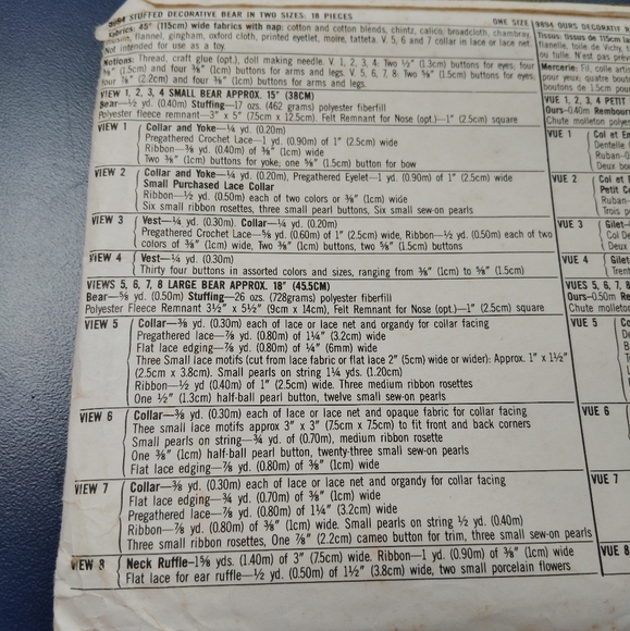 Simplicity Sewing Pattern 9894 Stuffed Teddy Bears - Picture 4 of 4